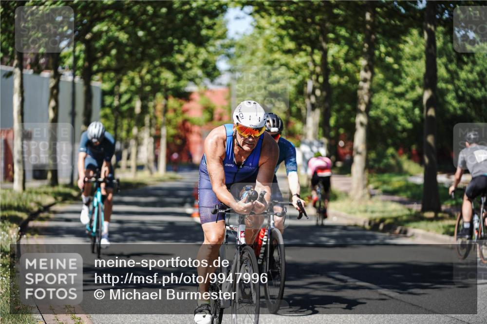 09.08.2026 - GEWOBA Citytriathlon Bremen Michael Burmester http://msf.ph/oto/9947996 09.08.2026 12:28:21 Radfahren 549, 631, 661, 666, 676, 690, 862, 951, 1002, 1148 meine-sportfotos.de