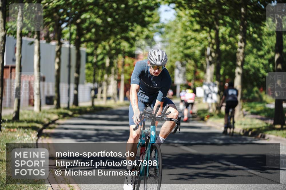 09.08.2026 - GEWOBA Citytriathlon Bremen Michael Burmester http://msf.ph/oto/9947998 09.08.2026 12:28:22 Radfahren 549, 631, 661, 666, 676, 862, 951, 1148 meine-sportfotos.de