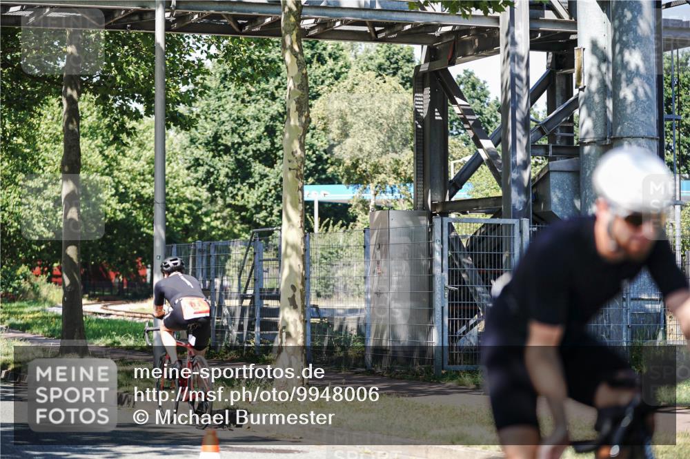 09.08.2026 - GEWOBA Citytriathlon Bremen Michael Burmester http://msf.ph/oto/9948006 09.08.2026 12:28:39 Radfahren 610, 619, 652, 658, 698, 719, 795 meine-sportfotos.de