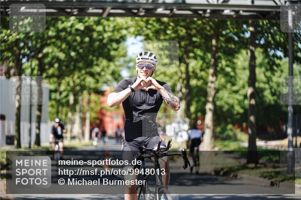 09.08.2026 - GEWOBA Citytriathlon Bremen Michael Burmester http://msf.ph/oto/9948013 09.08.2026 12:28:42 Radfahren 610, 619, 652, 658, 698, 703, 719, 795 meine-sportfotos.de