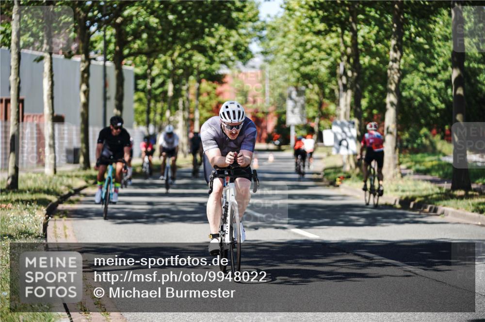 09.08.2026 - GEWOBA Citytriathlon Bremen Michael Burmester http://msf.ph/oto/9948022 09.08.2026 12:28:49 Radfahren 556, 619, 652, 658, 691, 703, 719, 764, 795, 843, 969 meine-sportfotos.de