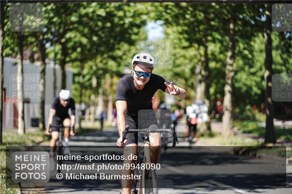09.08.2026 - GEWOBA Citytriathlon Bremen Michael Burmester http://msf.ph/oto/9948090 09.08.2026 12:29:50 Radfahren 616, 618, 641, 642, 963, 964, 1011 meine-sportfotos.de
