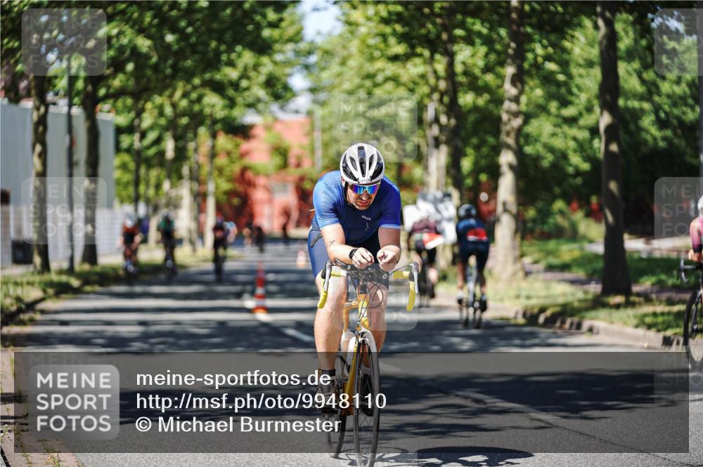 09.08.2026 - GEWOBA Citytriathlon Bremen Michael Burmester http://msf.ph/oto/9948110 09.08.2026 12:30:18 Radfahren 591, 605, 677, 683, 746, 747, 1004 meine-sportfotos.de