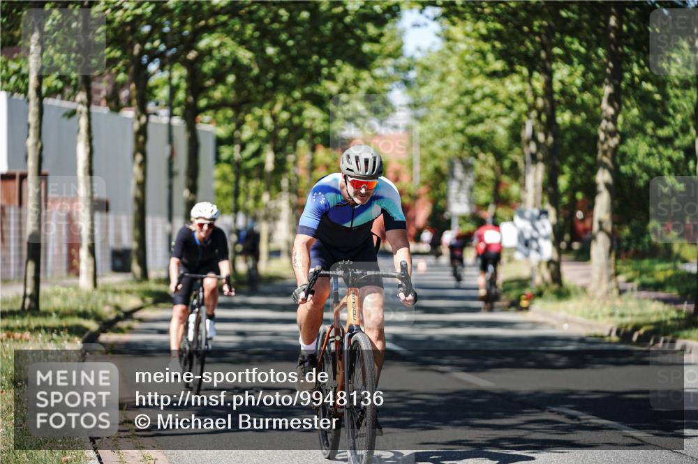 09.08.2026 - GEWOBA Citytriathlon Bremen Michael Burmester http://msf.ph/oto/9948136 09.08.2026 12:30:40 Radfahren 544, 794, 946, 959, 993, 1019, 1116, 1117, 1149 meine-sportfotos.de