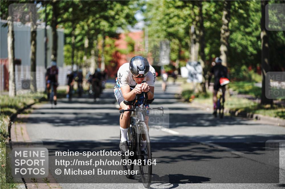 09.08.2026 - GEWOBA Citytriathlon Bremen Michael Burmester http://msf.ph/oto/9948164 09.08.2026 12:31:08 Radfahren 580, 645, 646, 685, 710, 721, 775, 824, 852, 882, 947 meine-sportfotos.de
