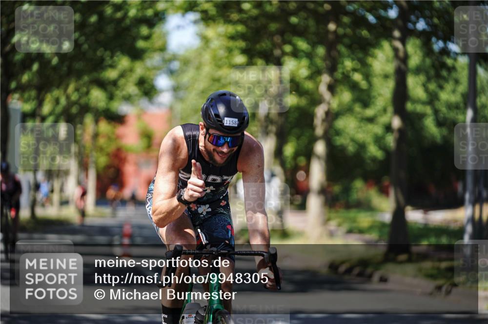 09.08.2026 - GEWOBA Citytriathlon Bremen Michael Burmester http://msf.ph/oto/9948305 09.08.2026 12:33:54 Radfahren 648, 750, 914, 932, 1158 meine-sportfotos.de