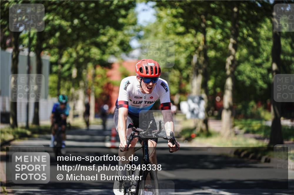 09.08.2026 - GEWOBA Citytriathlon Bremen Michael Burmester http://msf.ph/oto/9948338 09.08.2026 12:34:21 Radfahren 569, 611, 733, 808, 1013, 1015, 1130, 1143, 1160 meine-sportfotos.de