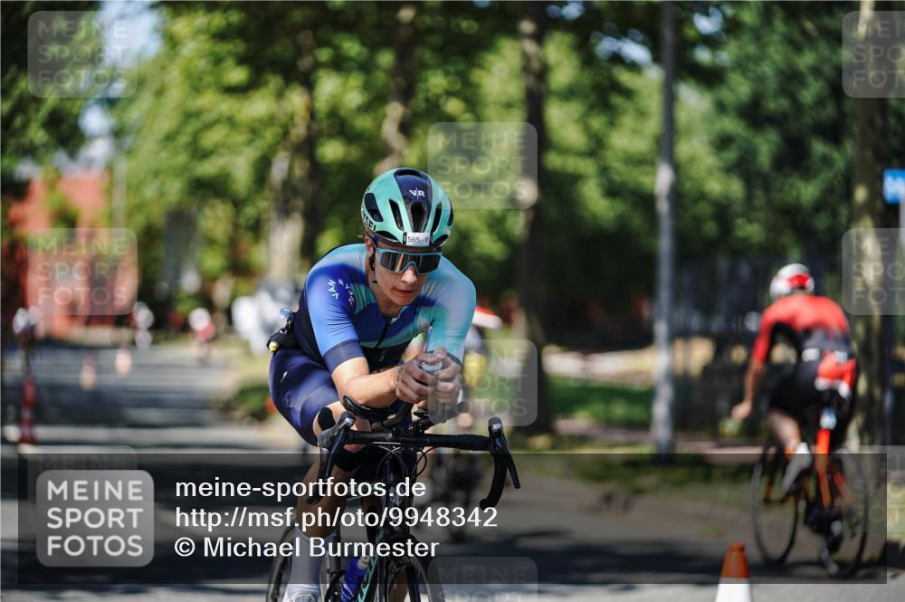 09.08.2026 - GEWOBA Citytriathlon Bremen Michael Burmester http://msf.ph/oto/9948342 09.08.2026 12:34:22 Radfahren 569, 611, 733, 808, 1013, 1130, 1143, 1160 meine-sportfotos.de