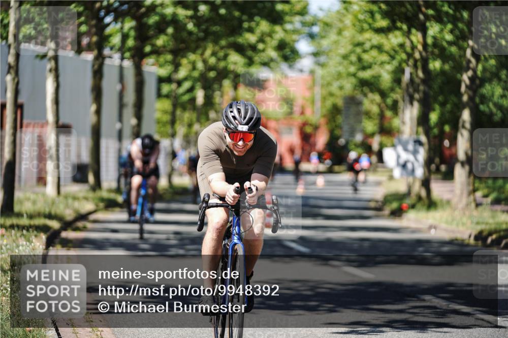09.08.2026 - GEWOBA Citytriathlon Bremen Michael Burmester http://msf.ph/oto/9948392 09.08.2026 12:35:08 Radfahren 555, 574, 598, 624, 638, 778, 807, 846 meine-sportfotos.de
