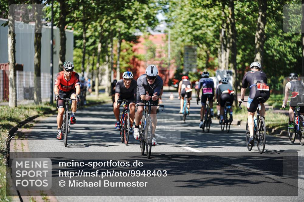 09.08.2026 - GEWOBA Citytriathlon Bremen Michael Burmester http://msf.ph/oto/9948403 09.08.2026 12:35:16 Radfahren 555, 574, 598, 600, 609, 624, 739, 773, 778, 804, 807, 826, 846, 1138 meine-sportfotos.de