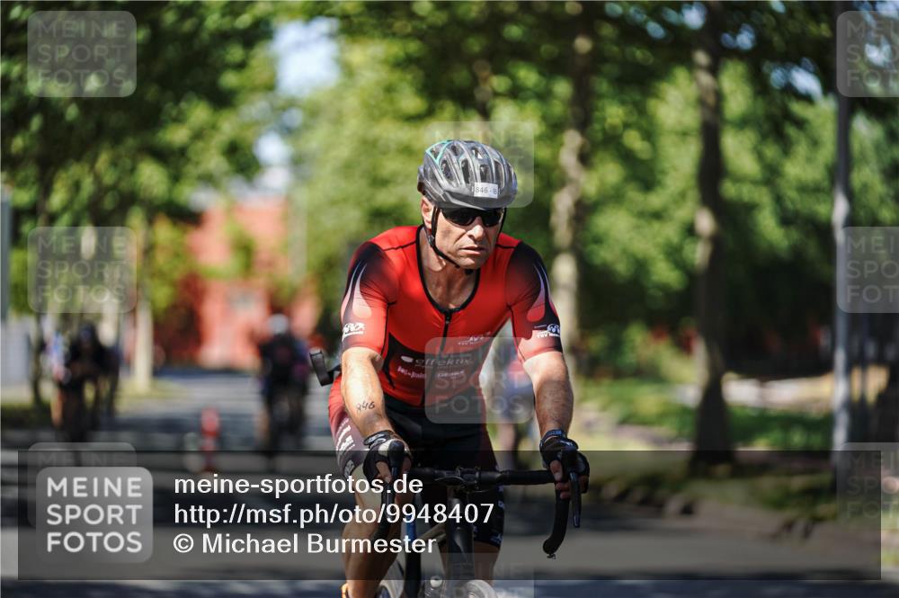 09.08.2026 - GEWOBA Citytriathlon Bremen Michael Burmester http://msf.ph/oto/9948407 09.08.2026 12:35:18 Radfahren 555, 574, 598, 600, 609, 624, 739, 773, 777, 778, 804, 807, 826, 846, 987, 1138 meine-sportfotos.de