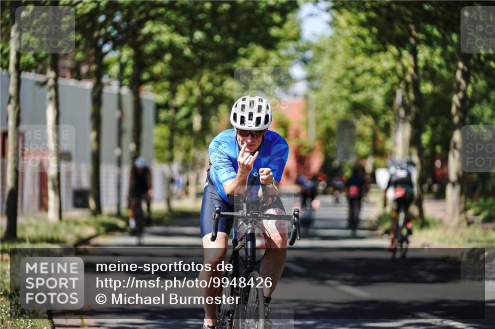 09.08.2026 - GEWOBA Citytriathlon Bremen Michael Burmester http://msf.ph/oto/9948426 09.08.2026 12:35:42 Radfahren 552, 758, 814, 895 meine-sportfotos.de