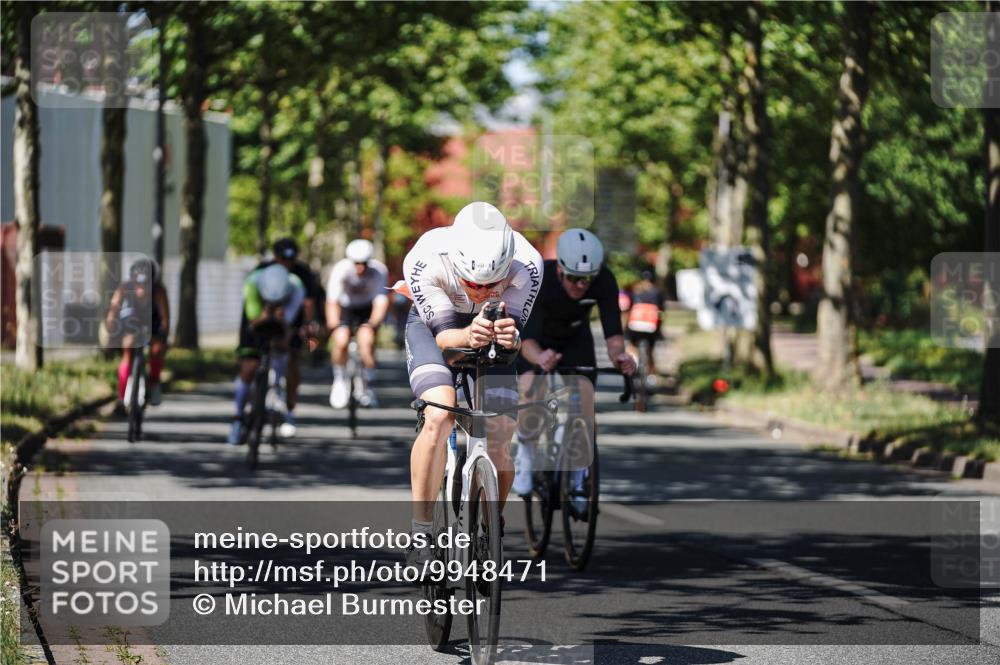 09.08.2026 - GEWOBA Citytriathlon Bremen Michael Burmester http://msf.ph/oto/9948471 09.08.2026 12:36:13 Radfahren 560, 562, 564, 565, 682, 737, 781, 901, 948, 981, 1110, 1119, 1139 meine-sportfotos.de