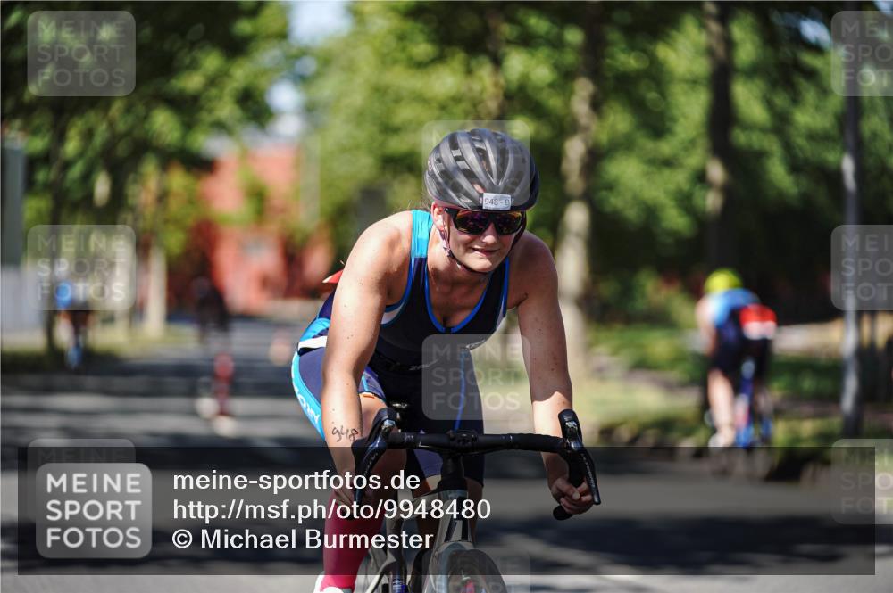 09.08.2026 - GEWOBA Citytriathlon Bremen Michael Burmester http://msf.ph/oto/9948480 09.08.2026 12:36:16 Radfahren 560, 562, 565, 668, 682, 737, 748, 781, 948, 981, 1110, 1119, 1139 meine-sportfotos.de