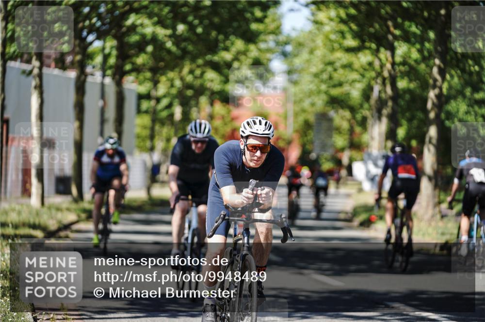 09.08.2026 - GEWOBA Citytriathlon Bremen Michael Burmester http://msf.ph/oto/9948489 09.08.2026 12:36:28 Radfahren 653, 668, 673, 682, 748, 749, 780, 864, 979, 1110, 1118, 1129, 1139, 1146 meine-sportfotos.de