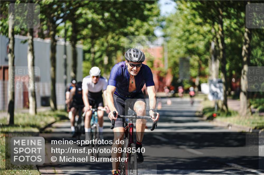 09.08.2026 - GEWOBA Citytriathlon Bremen Michael Burmester http://msf.ph/oto/9948540 09.08.2026 12:37:08 Radfahren 566, 728, 744, 787, 788, 812, 823, 872, 943, 1126, 1142 meine-sportfotos.de