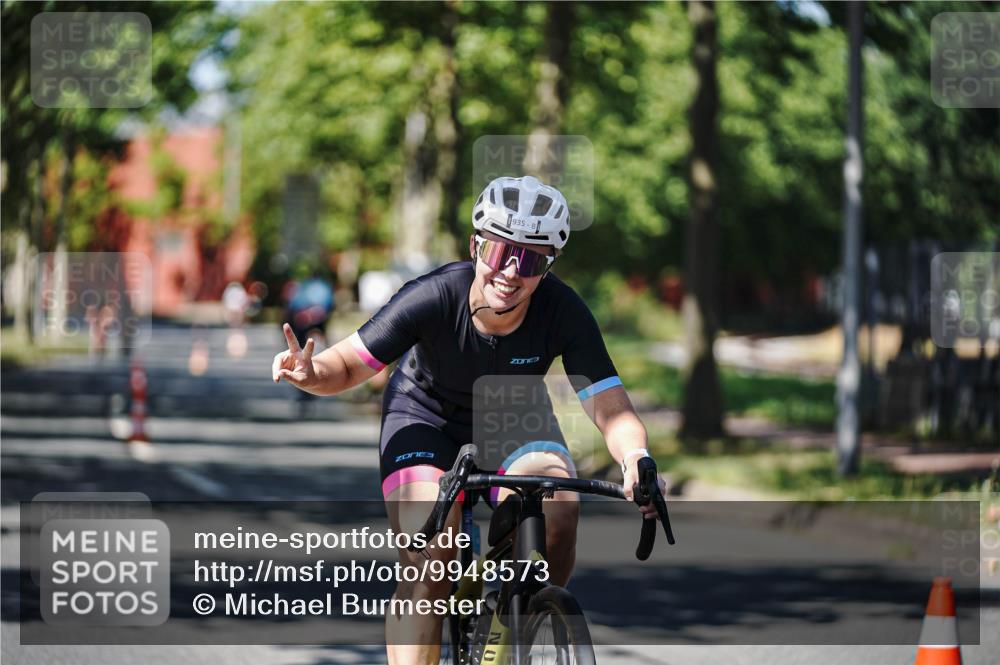 09.08.2026 - GEWOBA Citytriathlon Bremen Michael Burmester http://msf.ph/oto/9948573 09.08.2026 12:37:30 Radfahren 604, 627, 678, 727, 790, 792, 816, 839, 935, 938, 1109 meine-sportfotos.de