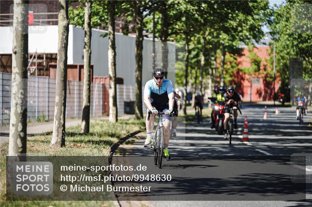 09.08.2026 - GEWOBA Citytriathlon Bremen Michael Burmester http://msf.ph/oto/9948630 09.08.2026 12:38:22 Radfahren 541, 570, 596, 603, 623, 672, 695, 762, 886 meine-sportfotos.de