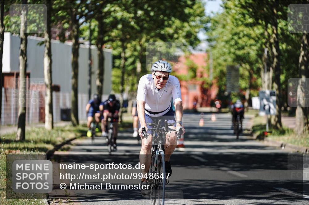 09.08.2026 - GEWOBA Citytriathlon Bremen Michael Burmester http://msf.ph/oto/9948647 09.08.2026 12:38:38 Radfahren 541, 572, 577, 623, 637, 667, 695, 838, 844, 912, 1111, 1156 meine-sportfotos.de