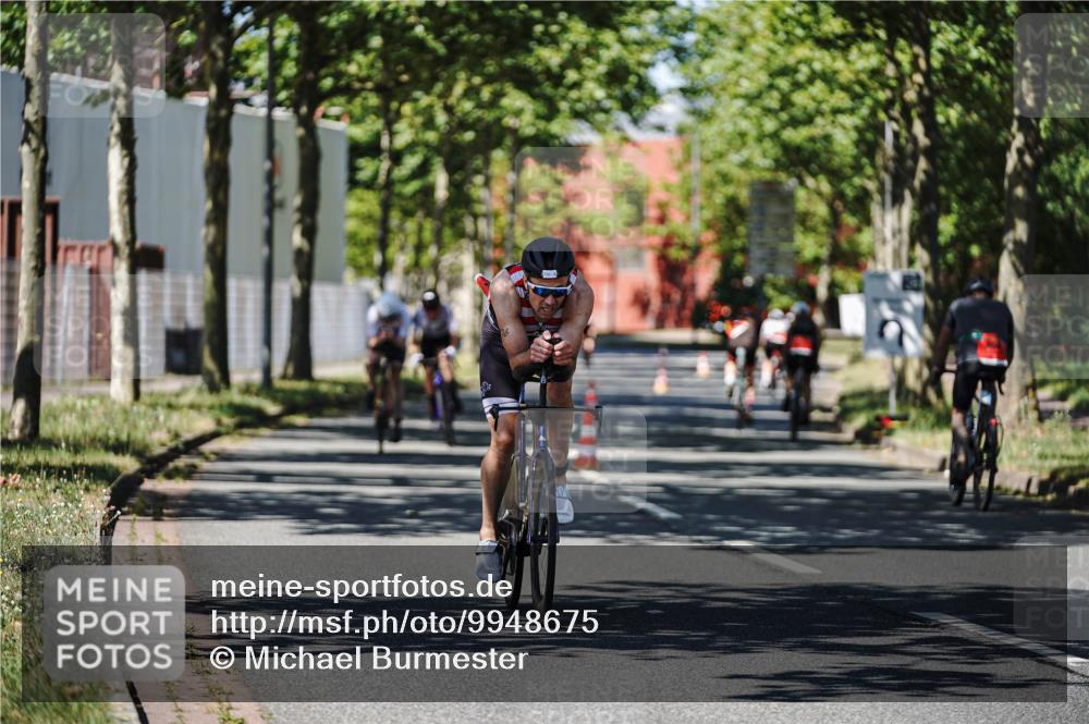 09.08.2026 - GEWOBA Citytriathlon Bremen Michael Burmester http://msf.ph/oto/9948675 09.08.2026 12:39:01 Radfahren 694, 759, 770, 776, 798, 902, 931, 1124 meine-sportfotos.de