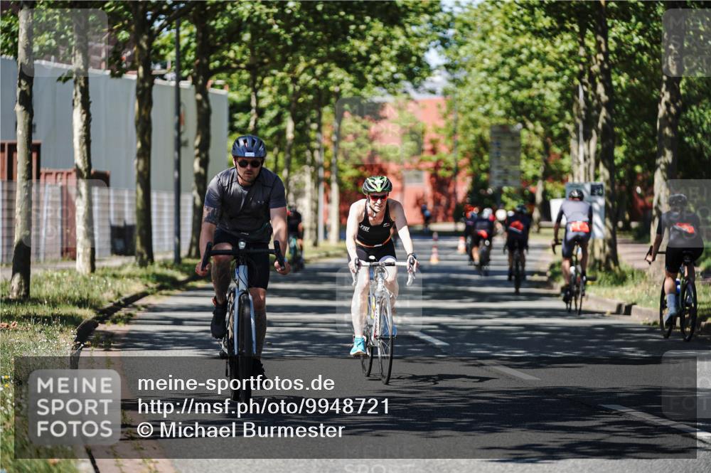 09.08.2026 - GEWOBA Citytriathlon Bremen Michael Burmester http://msf.ph/oto/9948721 09.08.2026 12:39:45 Radfahren 612, 693, 834, 840, 871, 896, 923, 998, 1154 meine-sportfotos.de