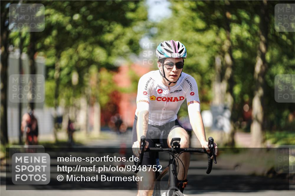 09.08.2026 - GEWOBA Citytriathlon Bremen Michael Burmester http://msf.ph/oto/9948752 09.08.2026 12:40:07 Radfahren 675, 696, 761, 796, 876, 968, 972, 1012, 1120, 1132 meine-sportfotos.de