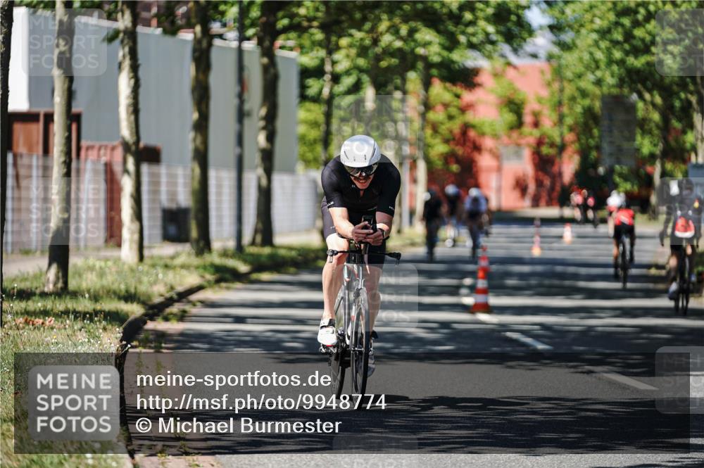 09.08.2026 - GEWOBA Citytriathlon Bremen Michael Burmester http://msf.ph/oto/9948774 09.08.2026 12:40:20 Radfahren 626, 707, 743, 761, 789, 819, 888, 953, 1115, 1127 meine-sportfotos.de