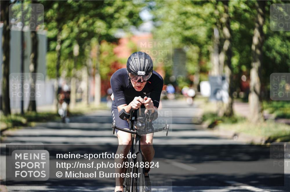 09.08.2026 - GEWOBA Citytriathlon Bremen Michael Burmester http://msf.ph/oto/9948824 09.08.2026 12:41:15 Radfahren 702, 858, 889, 956, 1131 meine-sportfotos.de