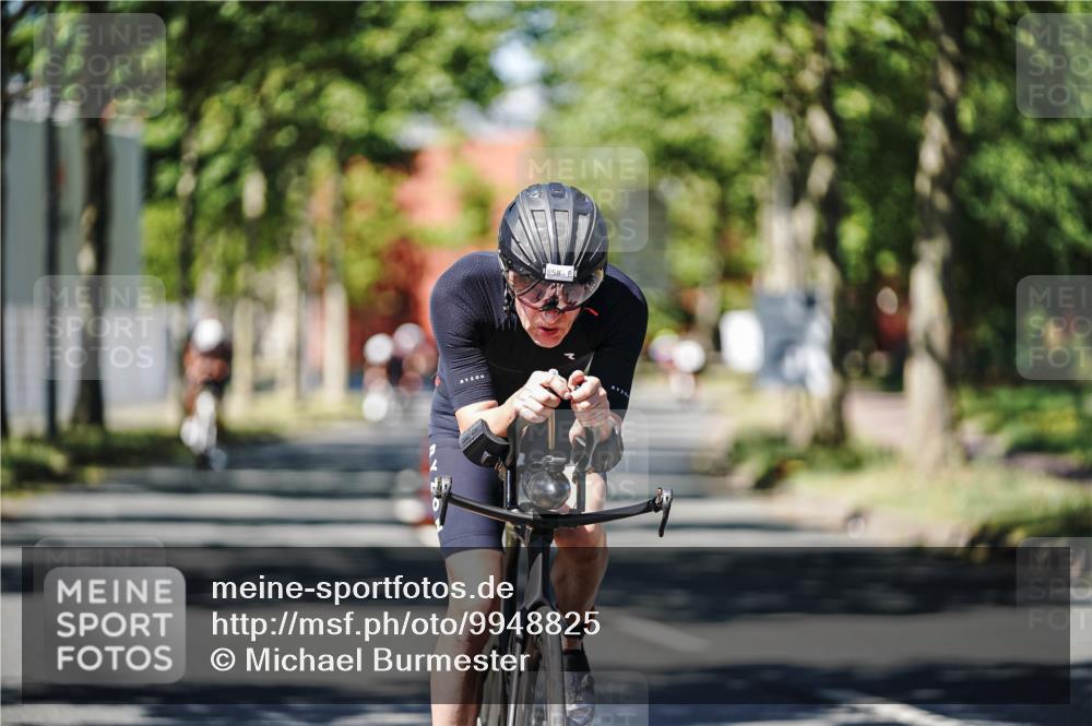09.08.2026 - GEWOBA Citytriathlon Bremen Michael Burmester http://msf.ph/oto/9948825 09.08.2026 12:41:15 Radfahren 702, 858, 889, 956, 1131 meine-sportfotos.de