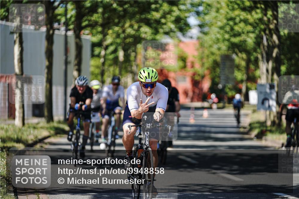09.08.2026 - GEWOBA Citytriathlon Bremen Michael Burmester http://msf.ph/oto/9948858 09.08.2026 12:41:44 Radfahren 578, 718, 731, 766, 767, 873, 915, 933, 940, 1121, 1123, 1159 meine-sportfotos.de