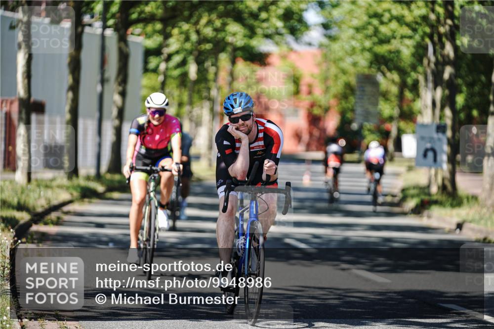 09.08.2026 - GEWOBA Citytriathlon Bremen Michael Burmester http://msf.ph/oto/9948986 09.08.2026 12:43:27 Radfahren 546, 558, 621, 643, 674, 700, 712, 732, 797, 898, 944, 989, 991, 1105, 1108, 1148 meine-sportfotos.de