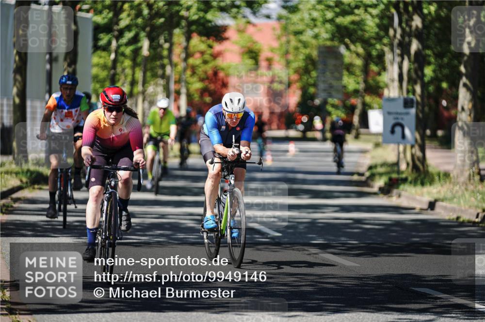 09.08.2026 - GEWOBA Citytriathlon Bremen Michael Burmester http://msf.ph/oto/9949146 09.08.2026 12:45:44 Radfahren 630, 632, 723, 791, 830, 856, 881, 908, 922, 927, 1011 meine-sportfotos.de