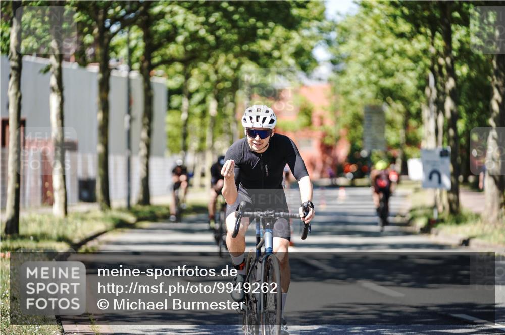 09.08.2026 - GEWOBA Citytriathlon Bremen Michael Burmester http://msf.ph/oto/9949262 09.08.2026 12:47:40 Radfahren 593, 619, 642, 662, 719, 735, 747 meine-sportfotos.de