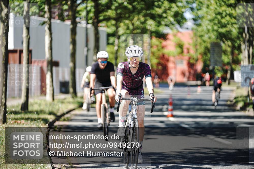 09.08.2026 - GEWOBA Citytriathlon Bremen Michael Burmester http://msf.ph/oto/9949273 09.08.2026 12:47:49 Radfahren 593, 618, 642, 719, 735, 904 meine-sportfotos.de