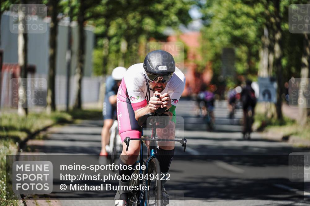09.08.2026 - GEWOBA Citytriathlon Bremen Michael Burmester http://msf.ph/oto/9949422 09.08.2026 12:50:03 Radfahren 557, 590, 686, 773, 777, 784, 875, 946, 967, 1008 meine-sportfotos.de