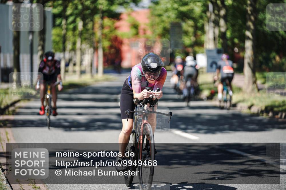 09.08.2026 - GEWOBA Citytriathlon Bremen Michael Burmester http://msf.ph/oto/9949468 09.08.2026 12:50:56 Radfahren 624, 799, 808, 879, 932, 987, 1016, 1139 meine-sportfotos.de