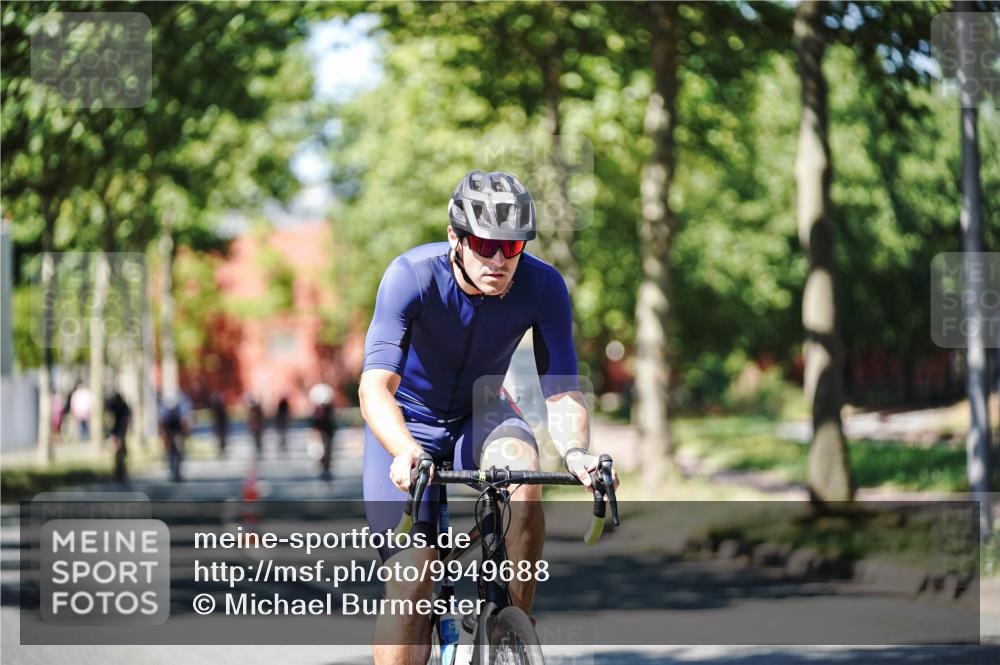 09.08.2026 - GEWOBA Citytriathlon Bremen Michael Burmester http://msf.ph/oto/9949688 09.08.2026 12:56:17 Radfahren 564, 664, 671, 673, 759, 780, 810, 819, 912, 1017, 1126 meine-sportfotos.de