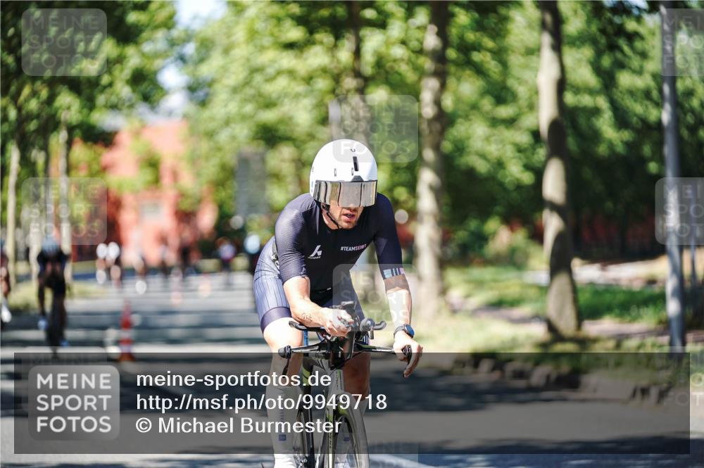 09.08.2026 - GEWOBA Citytriathlon Bremen Michael Burmester http://msf.ph/oto/9949718 09.08.2026 12:56:54 Radfahren 601, 620, 637, 740, 762, 767, 840, 1012 meine-sportfotos.de