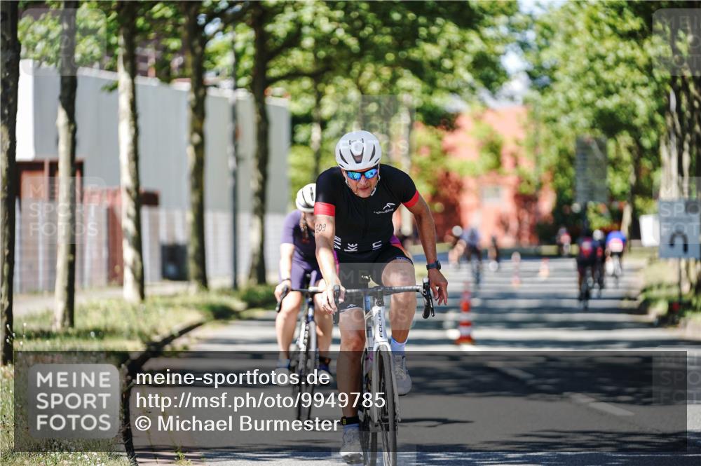 09.08.2026 - GEWOBA Citytriathlon Bremen Michael Burmester http://msf.ph/oto/9949785 09.08.2026 12:57:52 Radfahren 548, 627, 707, 711, 718, 809, 888, 919, 954, 998, 1136, 1153 meine-sportfotos.de