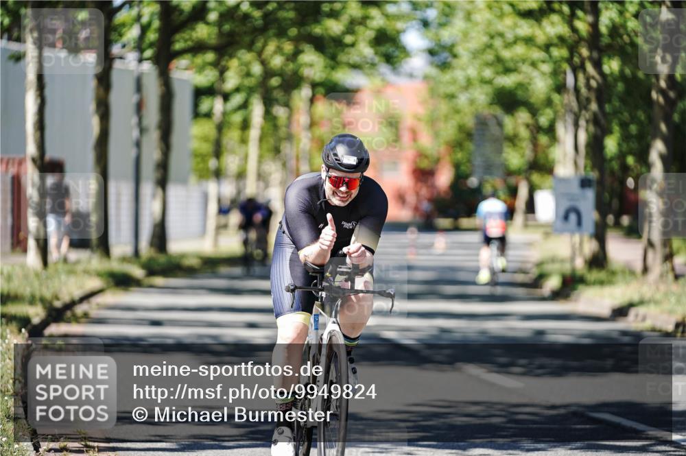 09.08.2026 - GEWOBA Citytriathlon Bremen Michael Burmester http://msf.ph/oto/9949824 09.08.2026 12:58:26 Radfahren 651, 796, 798, 876, 968 meine-sportfotos.de
