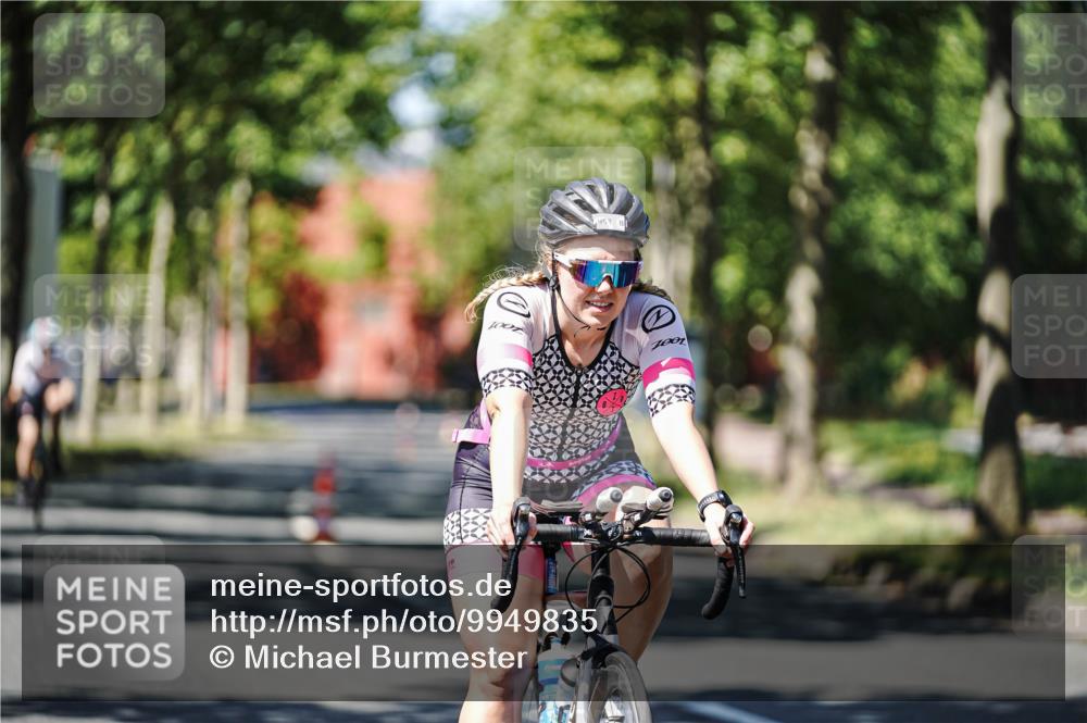 09.08.2026 - GEWOBA Citytriathlon Bremen Michael Burmester http://msf.ph/oto/9949835 09.08.2026 12:58:34 Radfahren 796, 876, 953, 968, 1132 meine-sportfotos.de