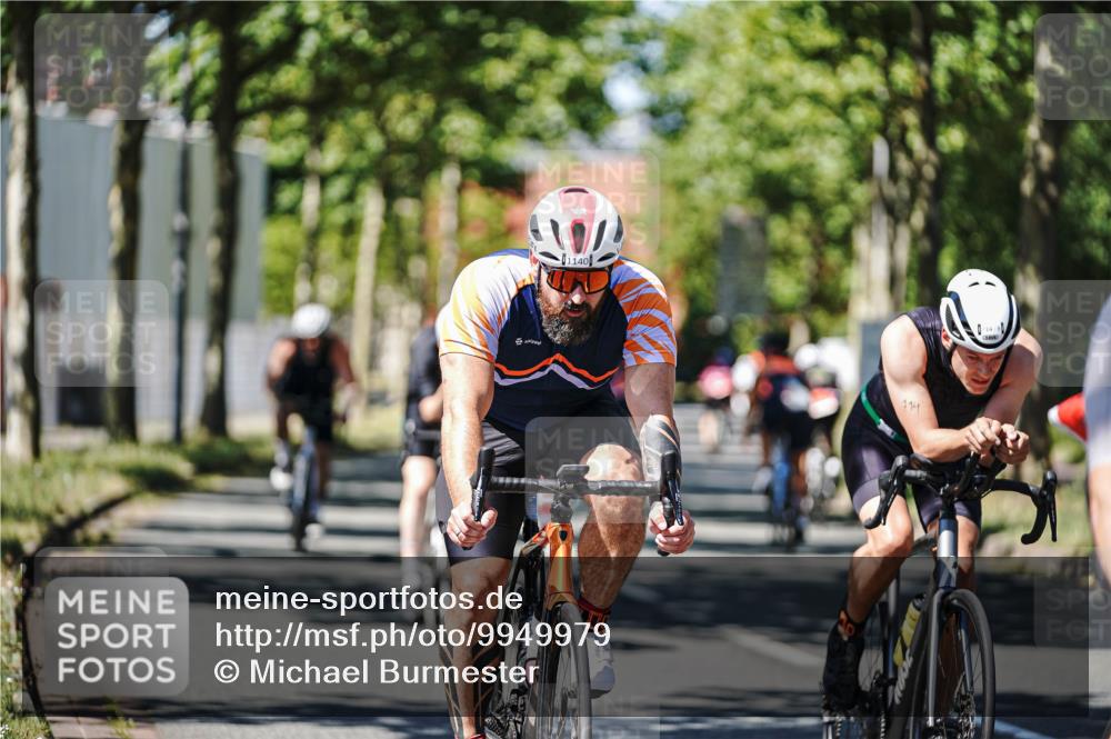 09.08.2026 - GEWOBA Citytriathlon Bremen Michael Burmester http://msf.ph/oto/9949979 09.08.2026 13:01:22 Radfahren 551, 556, 643, 666, 714, 782, 797, 801, 854, 878, 1140 meine-sportfotos.de
