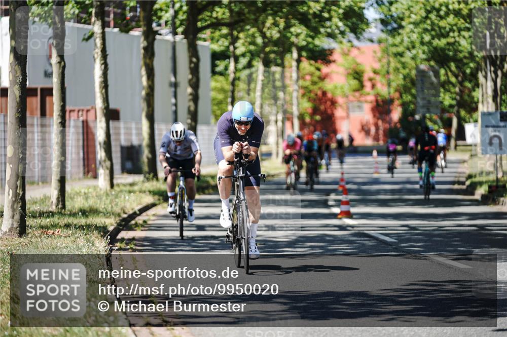 09.08.2026 - GEWOBA Citytriathlon Bremen Michael Burmester http://msf.ph/oto/9950020 09.08.2026 13:01:57 Radfahren 610, 729, 731, 746, 764, 813, 831, 889, 957, 1125 meine-sportfotos.de