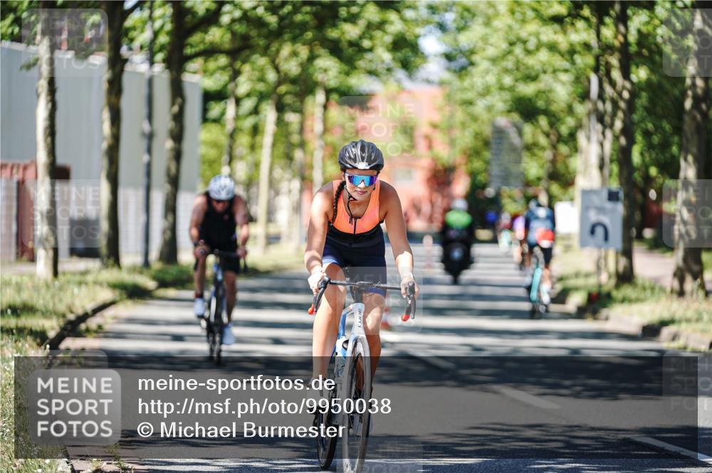 09.08.2026 - GEWOBA Citytriathlon Bremen Michael Burmester http://msf.ph/oto/9950038 09.08.2026 13:02:05 Radfahren 546, 610, 629, 731, 813, 887, 889, 890, 957, 1125 meine-sportfotos.de