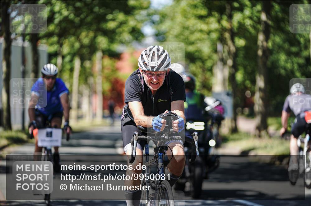 09.08.2026 - GEWOBA Citytriathlon Bremen Michael Burmester http://msf.ph/oto/9950081 09.08.2026 13:02:40 Radfahren 549, 607, 614, 632, 654, 691, 723, 791, 873, 1007, 1020 meine-sportfotos.de