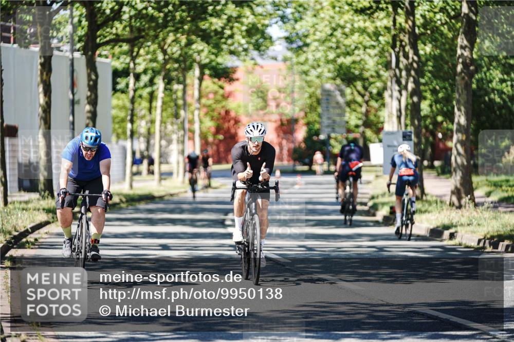 09.08.2026 - GEWOBA Citytriathlon Bremen Michael Burmester http://msf.ph/oto/9950138 09.08.2026 13:03:38 Radfahren 575, 591, 616, 721, 735, 793, 835, 885, 945, 1106, 1122, 1157 meine-sportfotos.de