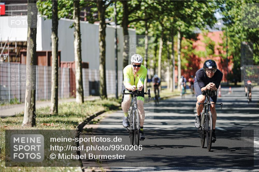 09.08.2026 - GEWOBA Citytriathlon Bremen Michael Burmester http://msf.ph/oto/9950206 09.08.2026 13:04:50 Radfahren 738, 747, 773, 777, 856, 908, 1160 meine-sportfotos.de