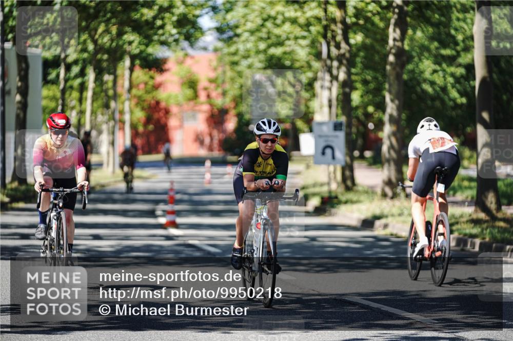 09.08.2026 - GEWOBA Citytriathlon Bremen Michael Burmester http://msf.ph/oto/9950218 09.08.2026 13:05:01 Radfahren 652, 738, 747, 773, 777, 908, 917, 922 meine-sportfotos.de