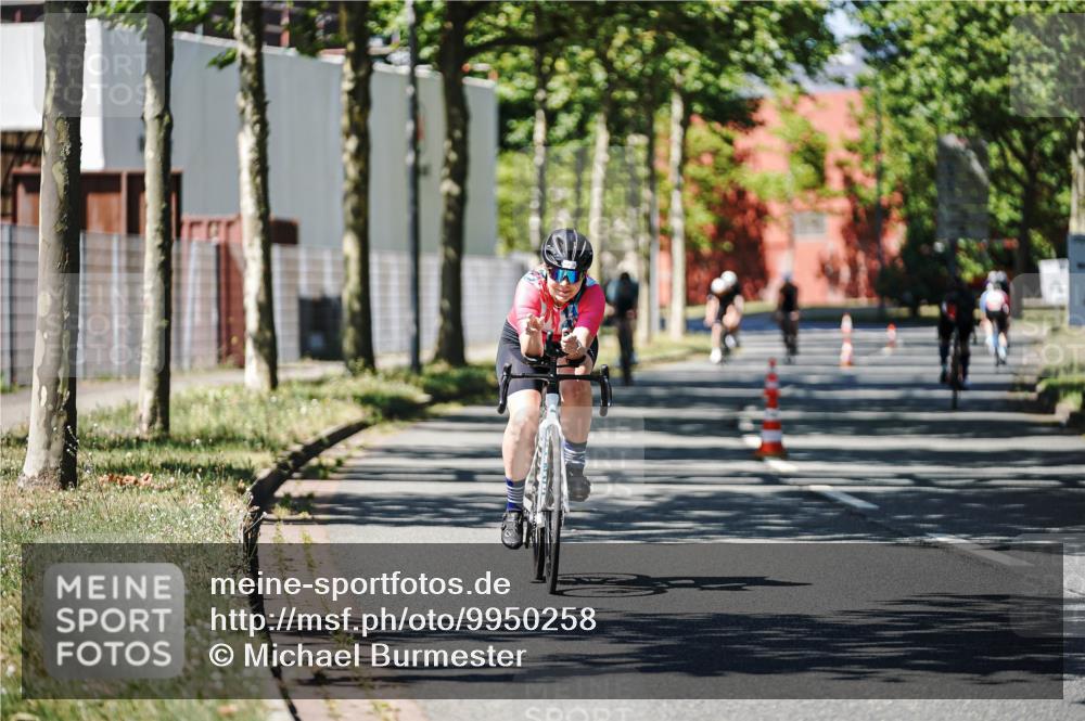 09.08.2026 - GEWOBA Citytriathlon Bremen Michael Burmester http://msf.ph/oto/9950258 09.08.2026 13:06:03 Radfahren 540, 618, 619, 913, 969 meine-sportfotos.de