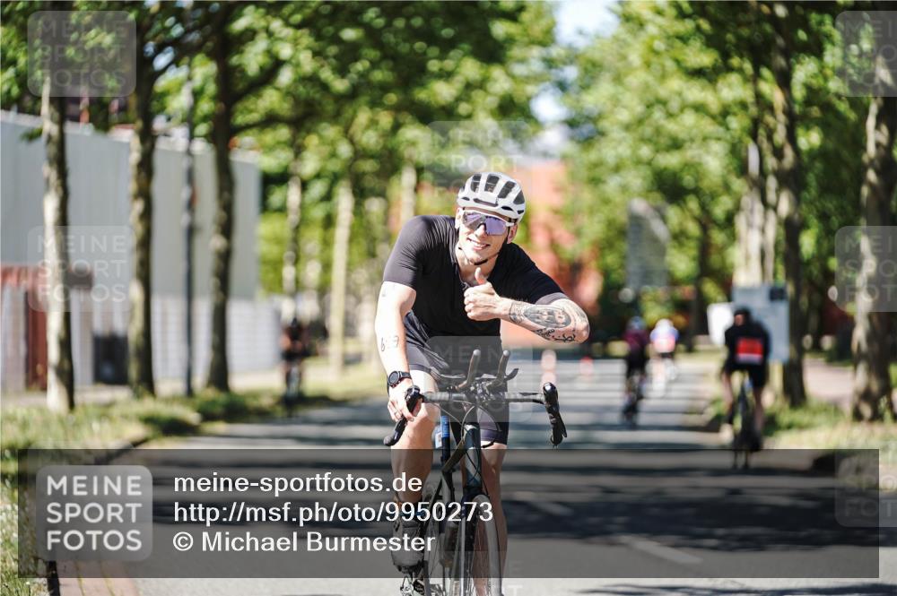 09.08.2026 - GEWOBA Citytriathlon Bremen Michael Burmester http://msf.ph/oto/9950273 09.08.2026 13:06:12 Radfahren 540, 547, 619, 765, 969 meine-sportfotos.de